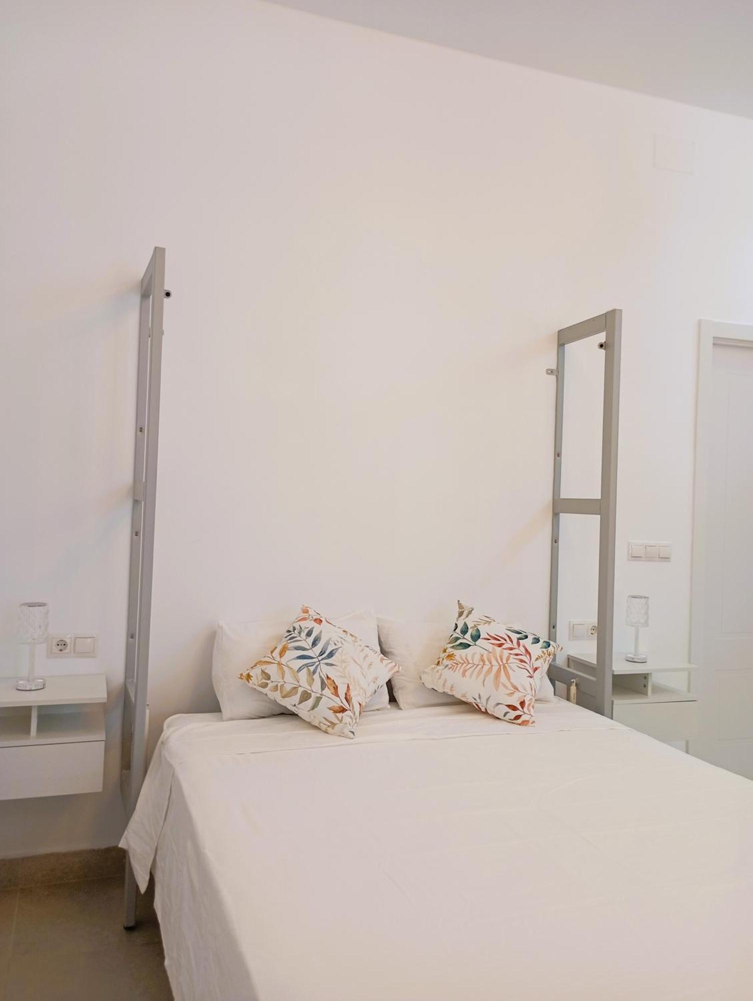 Coqueto Apartamento En La Luz B Málaga Dış mekan fotoğraf