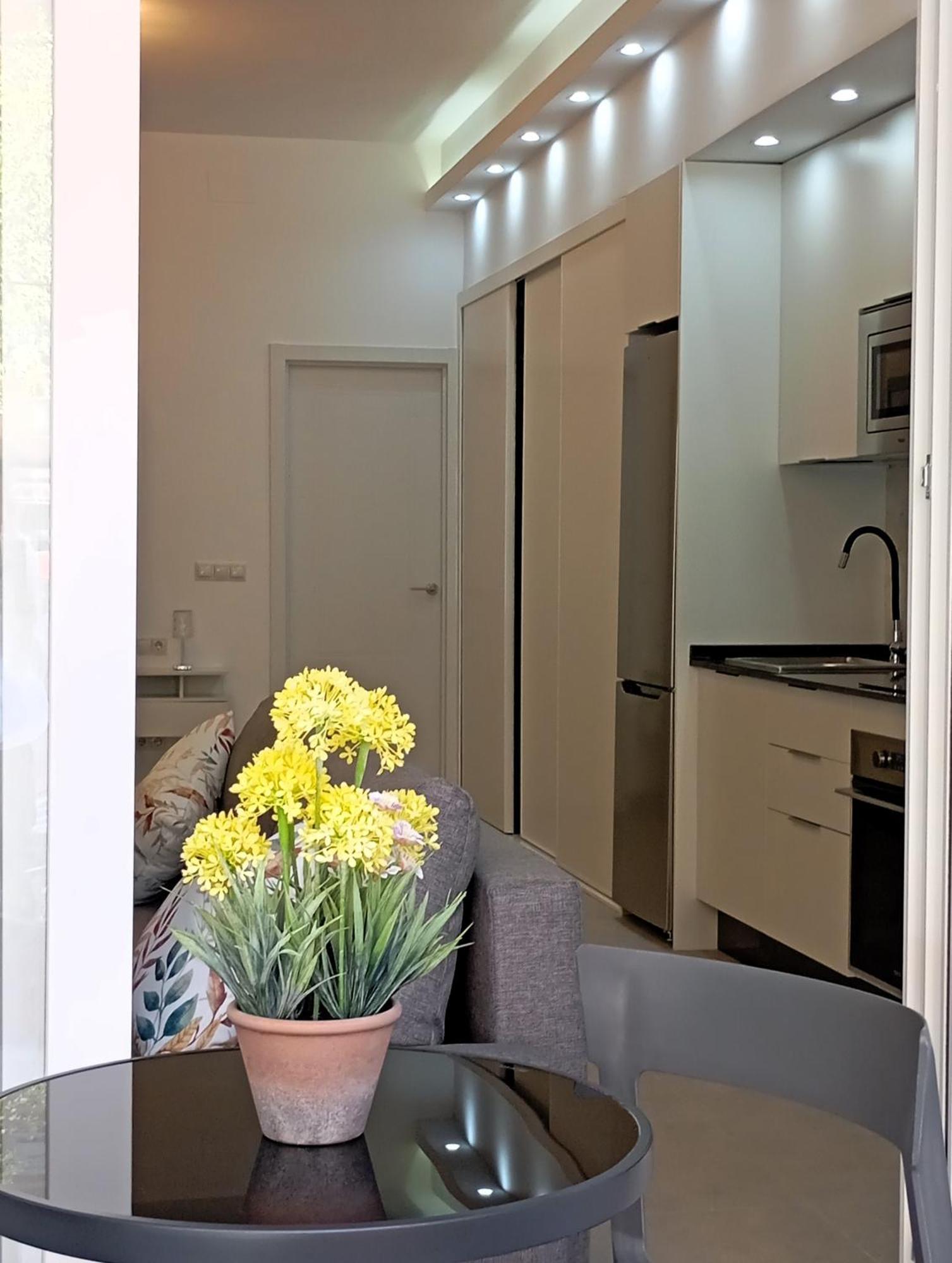 Coqueto Apartamento En La Luz B Málaga Dış mekan fotoğraf